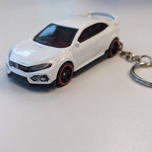 Hot Wheels 2018 White Honda Civic Type R CTR Custom Key Chain Ornament