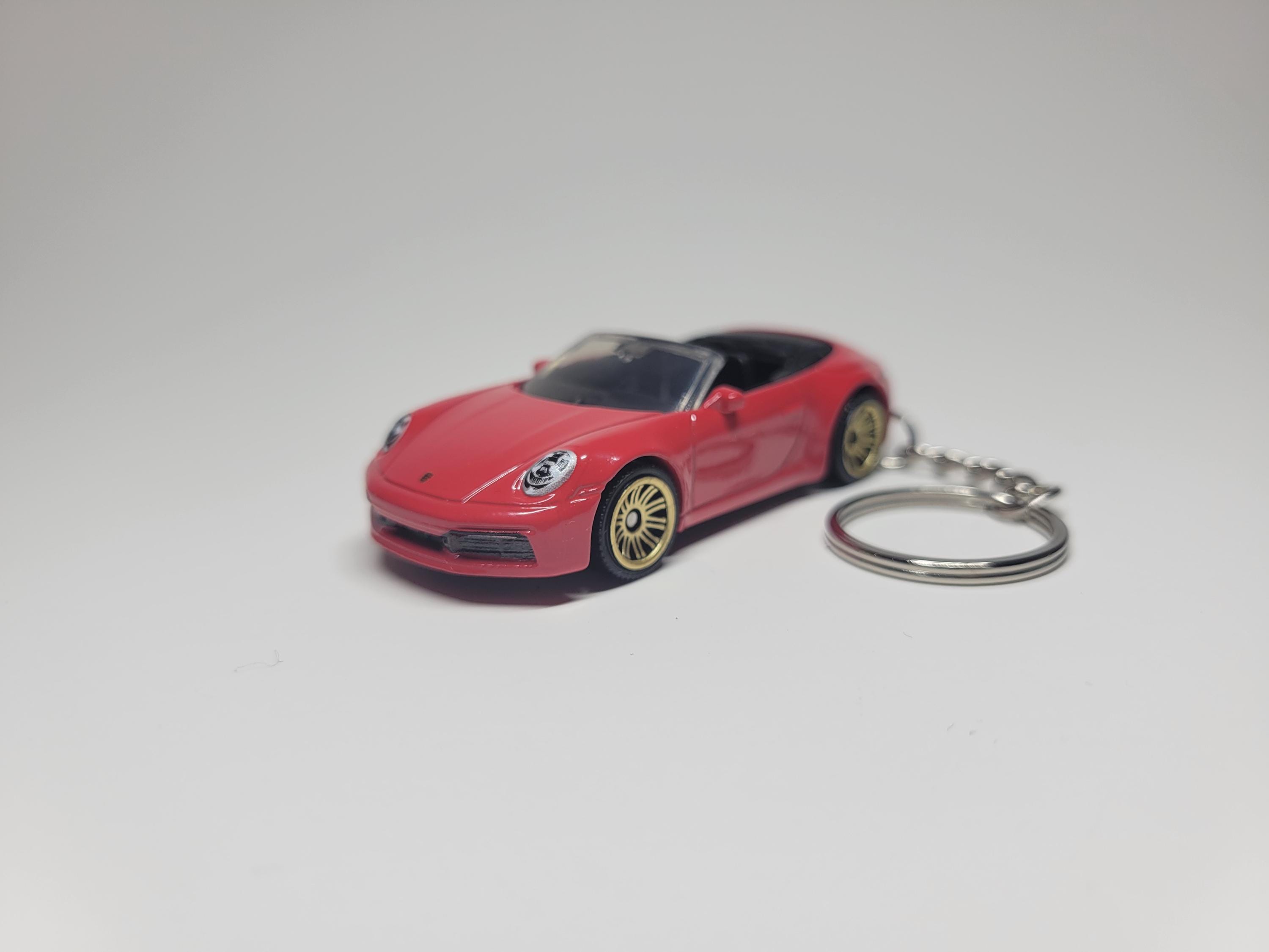 【極美品】 PORSCHE  911 GTS KEYRING  キーリング for Porsche 911 Car Keychain, Metal Keyring for Porsche 911
