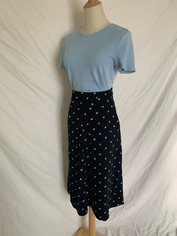 Black floral midi skirt, vintage Liz Claiborne, size … - Gem