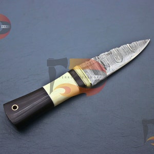 Celtic Scottish Dirk Damascus SGIAN DUBH  Bone Handle Knife.Comes wurh Leather Sheath