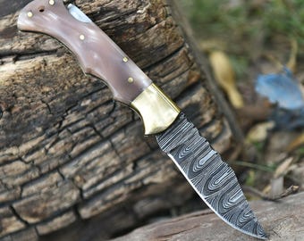 Handmade Damascus Pocket Knife | Mother of Pearl Handle | Leather Sheath | Custom Engraving | Unique Gift for Men | 7.5 Inch Folding Knife