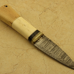 Celtic Scottish Dirk SGIAN DUBH  Bone Handle Knife