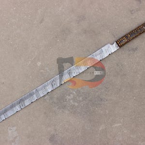 Handmade Damascus Steel Hunting Machete With Sheath | Best For Hunting Skinning and Camping | Best Gift For Dad | Handmade Damascus Blade