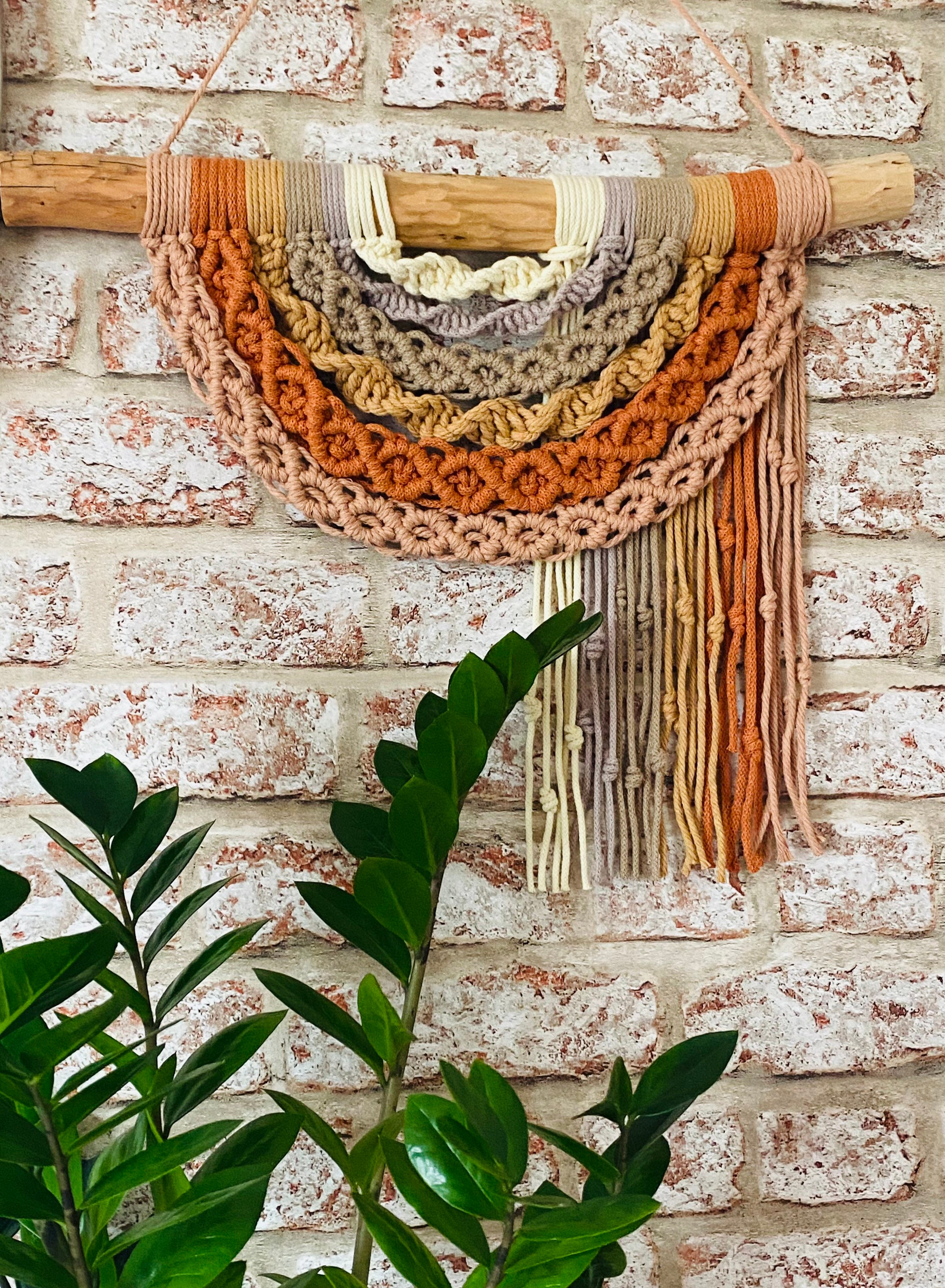 Macrame Rainbow Wall Hanging // Rainbow Macrame // Boho Style Etsy