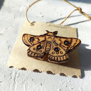 Broche de madeira / alfinete natureza borboleta manual de queima Artesanal UA