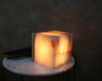 Lampe de table en marbre onyx cube 6", lampe en cristal, décoration d'intérieur, cadeau de fête des pères