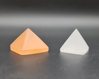 Selenite Crystal Pyramid, Charging Stone, Spiritual Healing, Healing Crystal