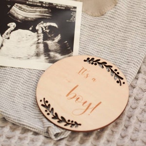 Boho Baby Milestone Card, Neutre, révélation de genre, feuille de boho gravée, disque de bois, accessoire de photographie de nouveau-né, annonce de naissance, Boho Baby