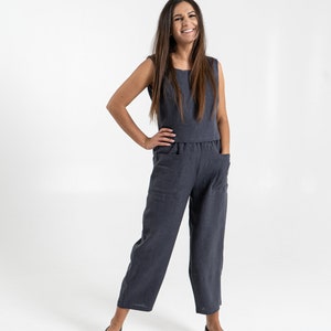 Black linen tank top and pants set Womens two piece linen set Sleeveless top with matching trousers Casual linen co-ord for women image 3