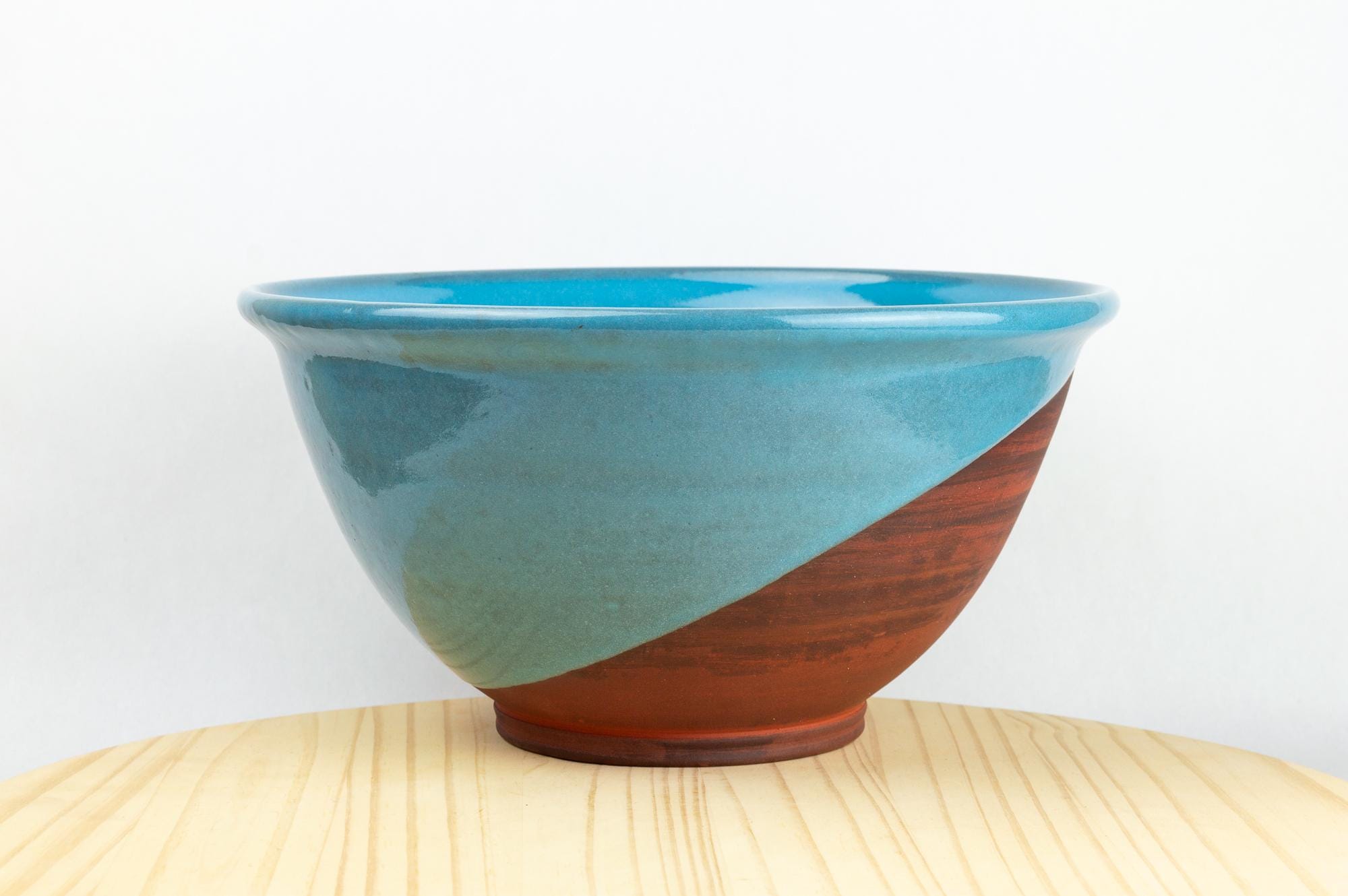 Classic Serving Bowl in Emerald