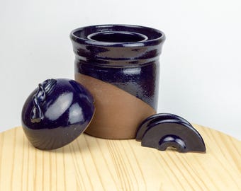 1 Liter Fermenting Crock Kit in Midnight Blue. Wheel thrown pottery.
