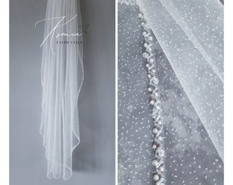 One tier glitter veil with beaded edge Sparkly veil Crystal veil Beaded veil trim Handmade wedding veil Angel cut veil Veil with beads