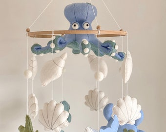 Octopus Felt Mobile - décor pour enfants - décor de pépinière - dauphin - baleine - étoile de mer - crabe - coquillage - océan