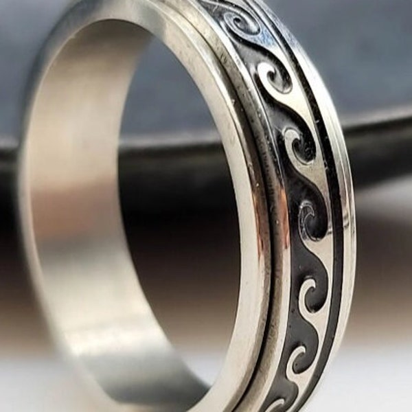 Sea Wave Spinning Ring, Anxiety Spinner Ring, Thumb Spinning Ring, Unique Ring, Fiddle Ring, Rotating Fidget Ring, Spinner Ring UK