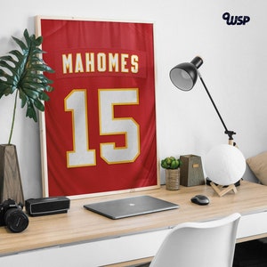 Patrick Mahomes Print – Mahomes Chiefs Jersey – Football Poster – Football Gift – Sport Bedroom Poster