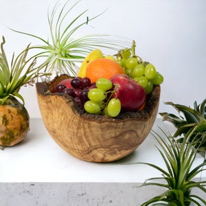 Olive Wood Salad home decor bowl handmade from single piece of wood.  Beautifully presented in gift bag. Ideal fruit or serving bowl.