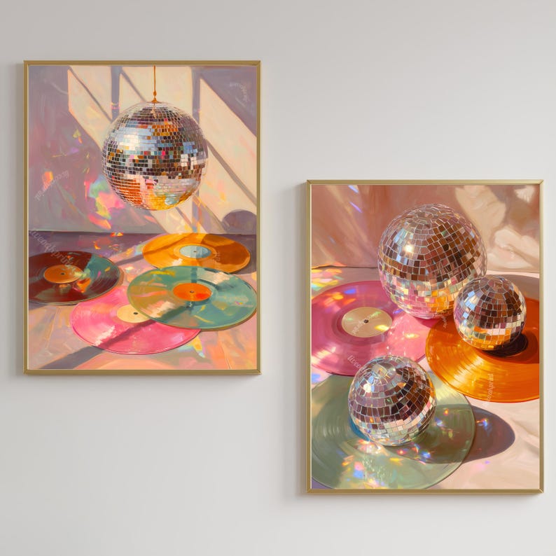 Diskokugel und Schallplatten Wand Kunst 2er-Set Prints - Funky Maximalist Wand Kunst Retro Wand Dekor Geschenk für Schallplatten Liebhaber Disco Ball Musik Kunst Bild 1