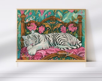 Sömnig vit tiger i en vintagesäng - Tiger sovrum - Maximalistisk väggkonst - Tigertryck - Horisontell väggkonst - Pastellfärgad väggkonst