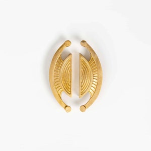 Brass Door Handle Cabinet Hardware Pull, Elegant Kitchen Dresser Drawer and Wardrobe Décor Pull Handle