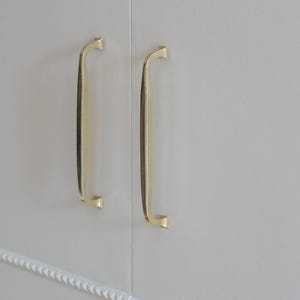 Kitchen Cabinet Door Brass Pull Handle, Large Legrain Kitchen Hardware and Dresser Drawer Solid Brass Pull