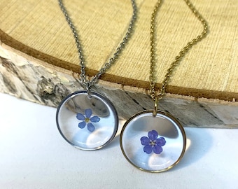 Blue forget-me-not necklace, “Forget me not”, dried flower and resin, gold or silver circle pendant, stainless steel