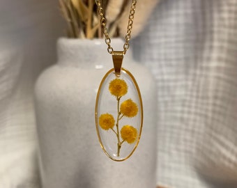 Collier Mimosa vraie fleur séchée, pendentif ovale doré, résine, bijou nature