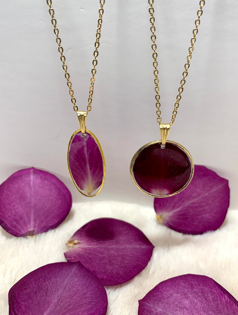 Purple rose petal necklace New item real dried Financial sales sale flower oval round gol or