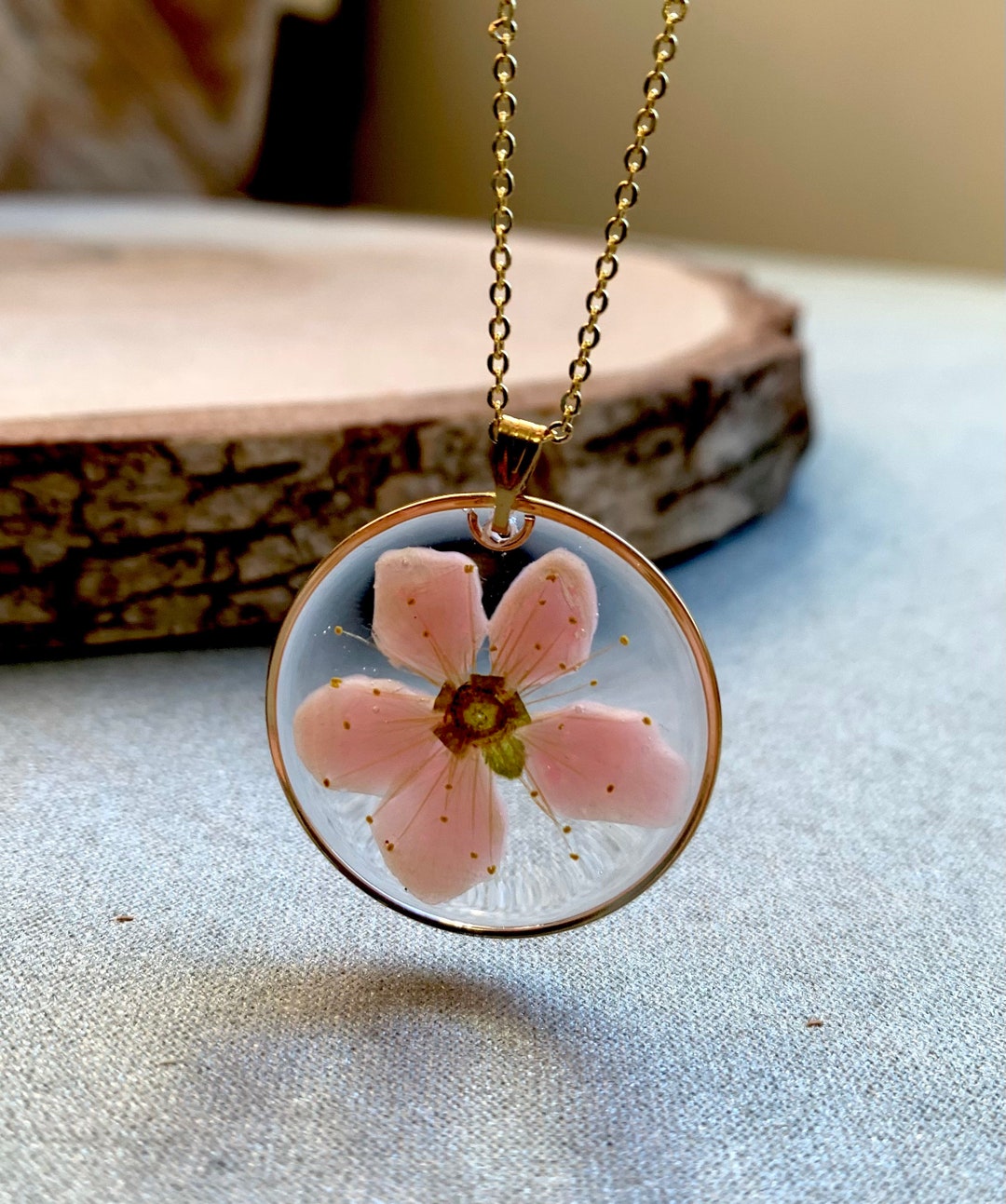 Collier fleur en acier inoxydabe, séchée, bijoux fleurs – Les Bijoux de Corps