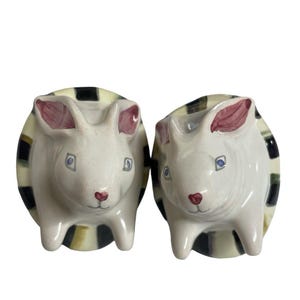 Vintage MACKENZIE-CHILDS Courtly Check White Rabbit Majolica Bunny Knob Pull Set