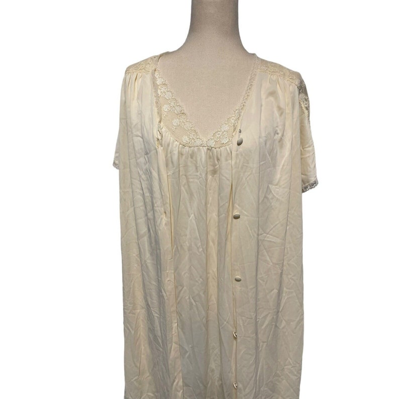 Vanity Fair Nightgown Robe Size Medium Set 2 pc Yellow Lace Pockets image 8