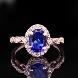 Oval Blauer Saphir 14K Rose Gold vergoldet 925 Silber Verlobungsring Hochzeit Braut Halo Ring Geburtstag Geschenk Jahrestag Geschenk