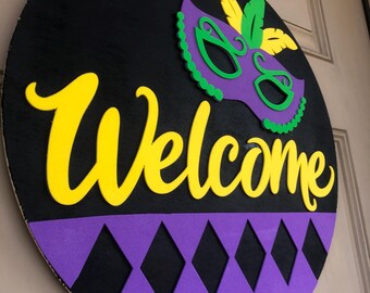 Mardi Gras Door Hanger, Welcome Decor, Outdoor Decor, Door Hanger, Arts and Crafts, Wooden Sign Decor, Welcome Sign