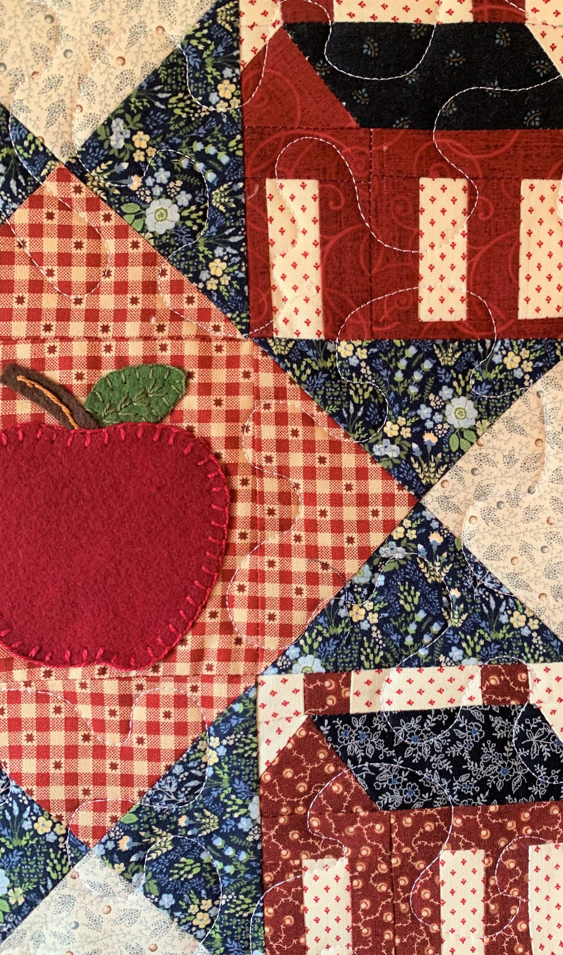 Finished Little Red Schoolhouse Mini Quilt Etsy