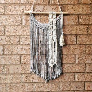 Boho Chic Macrame Wall Hanging with Two Contrast Color, Aesthetic Wall Decor for Living Room Bedroom Zen Den