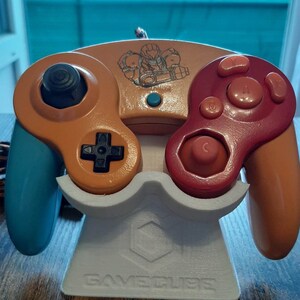 Gamecube manette officiel Nintendo controller custom Samus Aran
