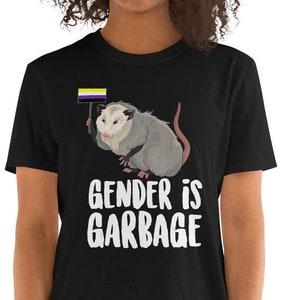 Shirt niet-binair geslacht is vuilnis | S - 3XL | Opossum | Niet-binaire trots | Leuk niet-binair shirt | Non-binaire kleding | ENBY Pride