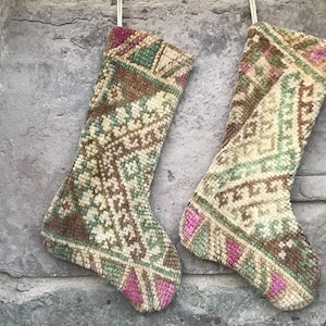 Calza di Natale Kilim fatta a mano: tappeto turco vintage per le feste