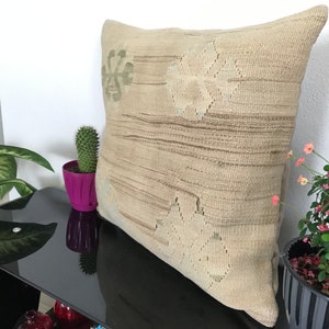 20x20 kilim pillow cover - turkish pillow - cushion cover rug - handmade rug pillow - ethnic rug pillow - old carpet pillow - lumbar pillow