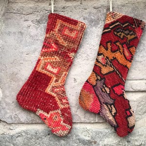 Calza di Natale Kilim fatta a mano: Calzino di lana in stile tappeto turco vintage