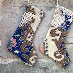 Calza di Natale Kilim fatta a mano: decorazione vintage in stile tappeto turco