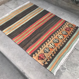Vintage Turkish Kilim Rug: Striped Wool Farmhouse Decor (2.8 x 3.6 ft)