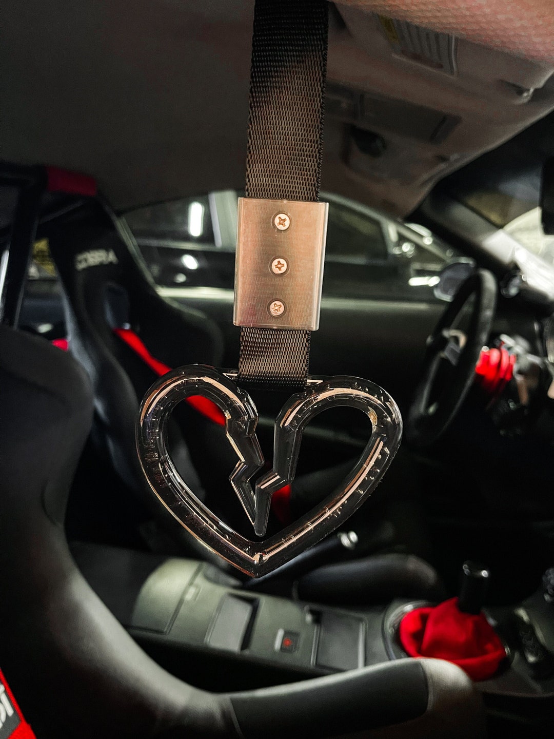 Broken Heart Tsurikawa | JDM Pull Handle Tow Hook Decoration for
