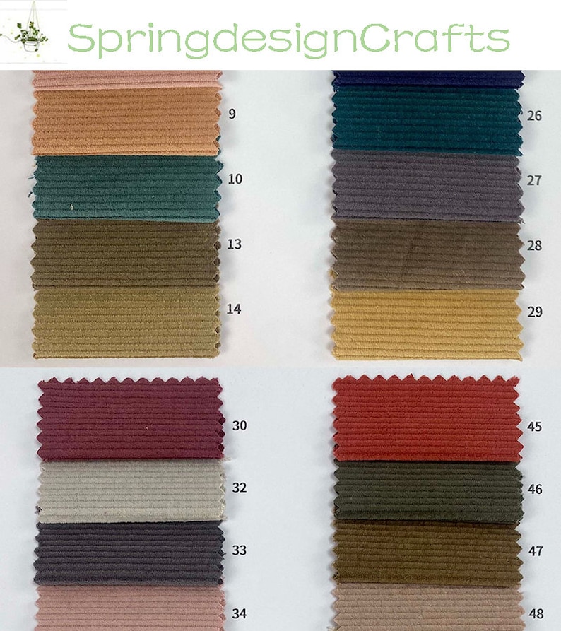 Puede incluir: Una carta de colores de muestras de tela de pana. Las muestras est&aacute;n dispuestas en dos columnas, con n&uacute;meros junto a cada muestra. Los colores incluyen beige, verde, marr&oacute;n, dorado, burdeos, gris y rosa.