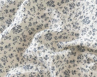 Floral Printed Double Gauze Fabric: 100%Cotton, Crinkled Muslin, Swaddling Blanket Sewing Craft Material