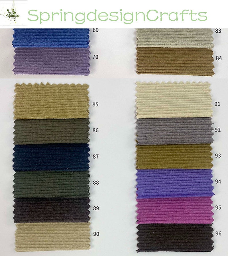 Puede incluir: Una tarjeta de muestras de tela con 12 colores diferentes de tela de pana. Los colores incluyen azul, morado, beige, marr&oacute;n, gris, verde, negro y m&aacute;s. Las muestras de tela est&aacute;n numeradas 69, 70, 83, 84, 85, 86, 87, 88, 89, 90, 91, 92, 93, 94, 95 y 96.