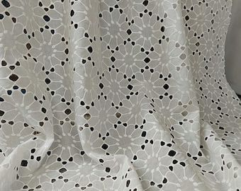 Tela blanca con ojales y estampado floral: 100% algodón, tela para costura DIY, tapicería para bodas y cortinas.