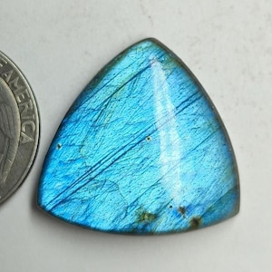AAA + Blue Fire Labradorit Cabochon Größe - 25 mm, Trillion Form Hand poliert Edelstein verwenden für Schmuck, Geschenk für sie.