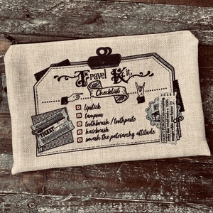 Smash the Patriarchy Travel Bag beige toiletries kit quote vintage vanity case vintage typography cosmetics bag humorous quote overnight bag