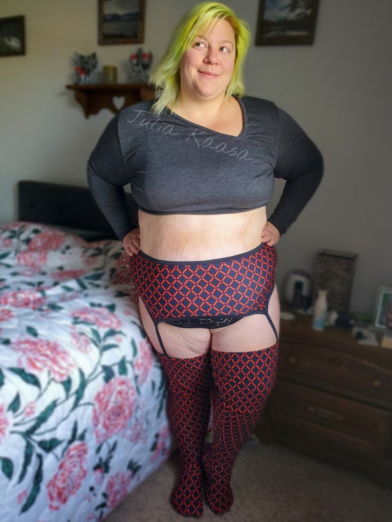 Plus size thigh high stockings with garter hotsell