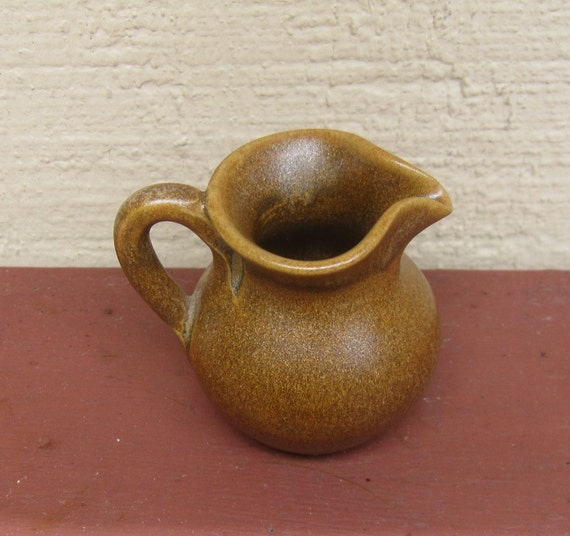 W.J. GORDY Pottery Creamer Etowah Mounds Souvenir - Etsy